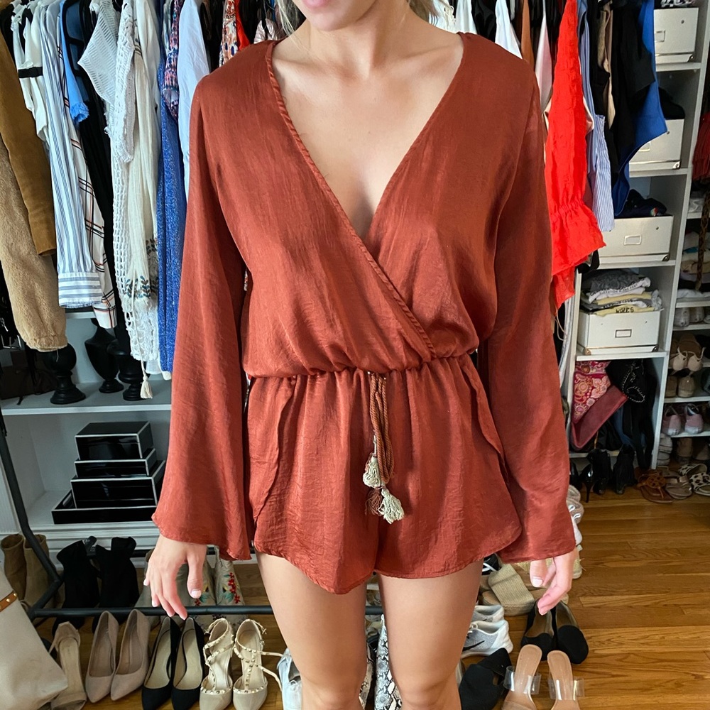 Super cute Red Romper from Mod. Size small!